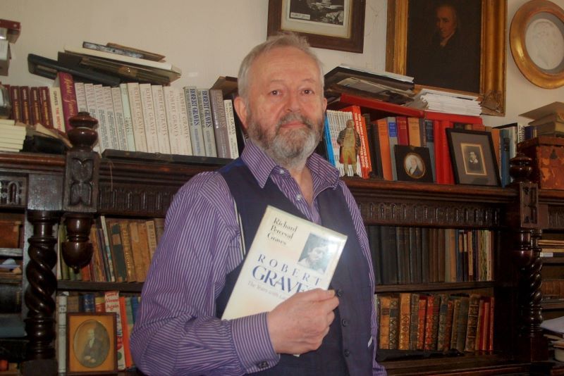 Richard Graves.