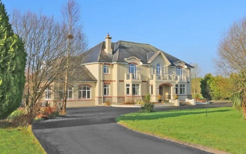Niall Horan's Mullingar, Co. Westmeath property is on the market. (Murphy Gubbins Auctioneers / Daft.ie)
