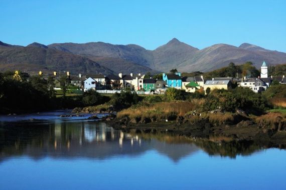 Sneem, County Kerry. Sneem, County Kerry.