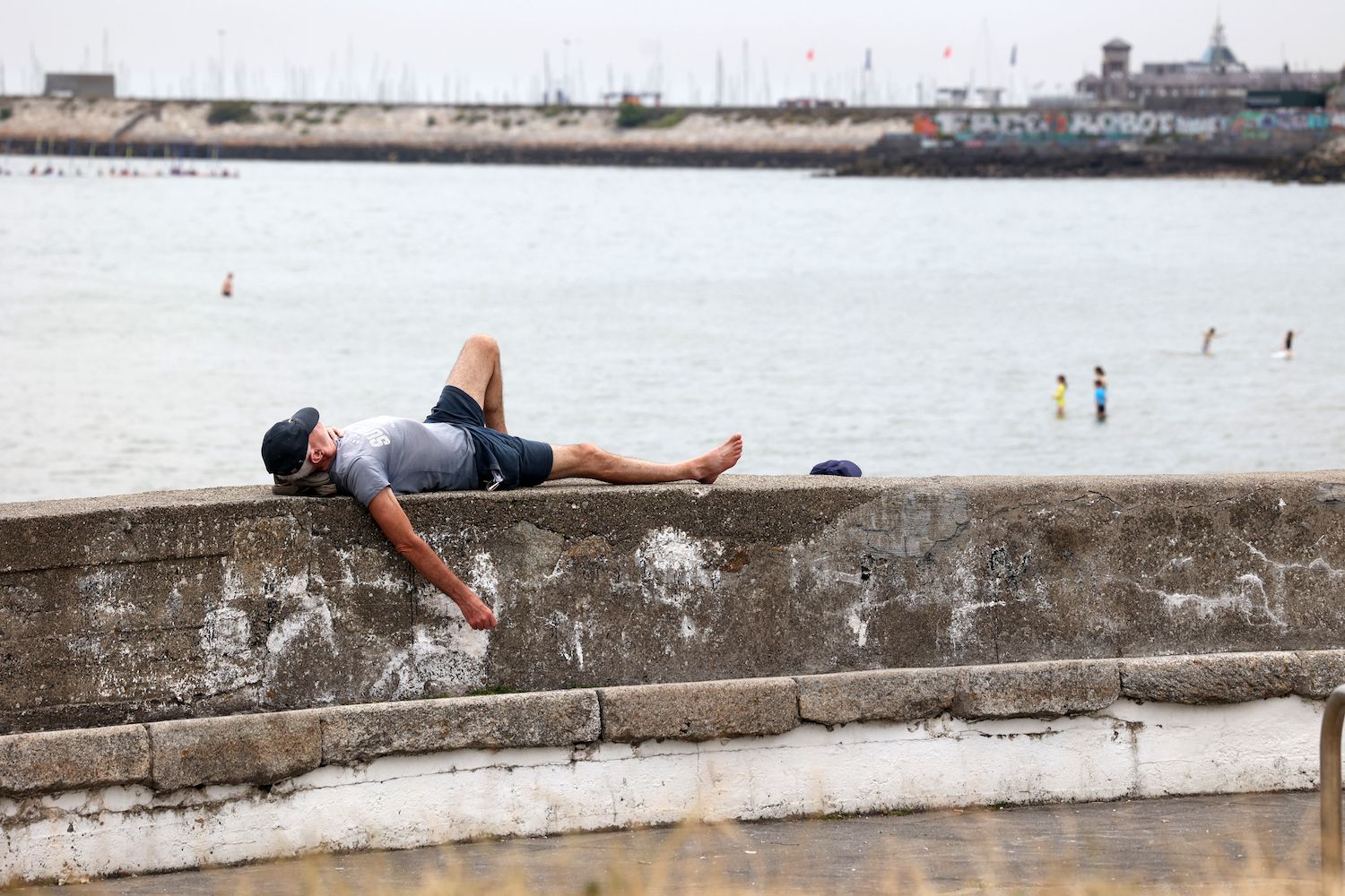 Seapoint, Dublin. Seapoint, Dublin.