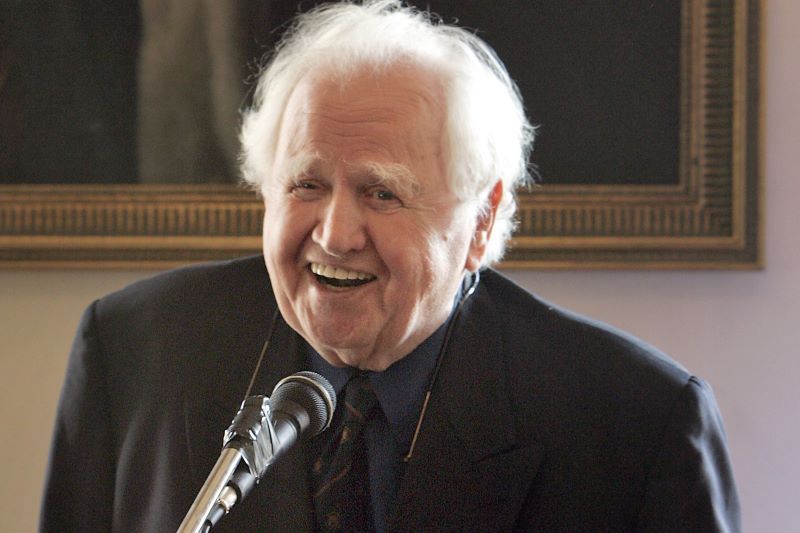 December 14, 2011: Malachy McCourt at the 20th anniversary celebration for the Dublin Writers Museum. (RollingNews.ie)