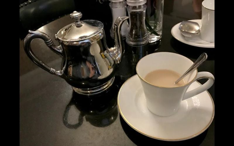 A hot pot of coffee on a winter afternoon, about 3 pm, at the No. 27, The Shelbourne  Bar, attached to the Shelbourne  Hotel, located at St. Stephens Green, Dublin. (Photo by Jannet L. Walsh.)