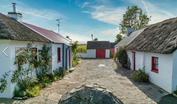 Hearty's Folk Cottage, home of The Red Fellas Bar, in Crossmaglen, County Armagh. Hearty's Folk Cottage, home of The Red Fellas Bar, in Crossmaglen, County Armagh.