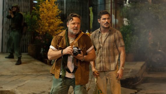 Russell Crowe and Zac Efron in "The Greatest Beer Run Ever." (Apple TV+) Russell Crowe and Zac Efron in "The Greatest Beer Run Ever." (Apple TV+)