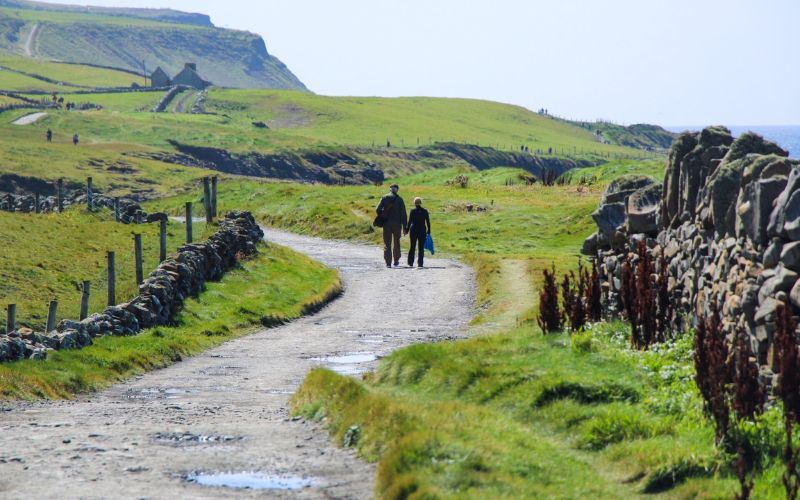 Doolin to Cliffs of Moher by John & Sally McNally
