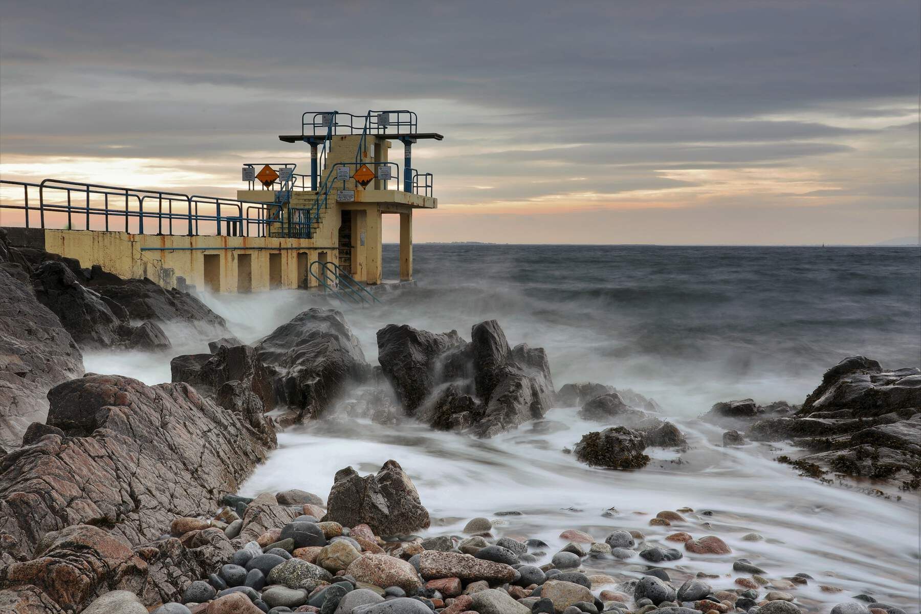 Blackrock Diving Tower, Salthill, Co Galway. Credit: Tourism Ireland