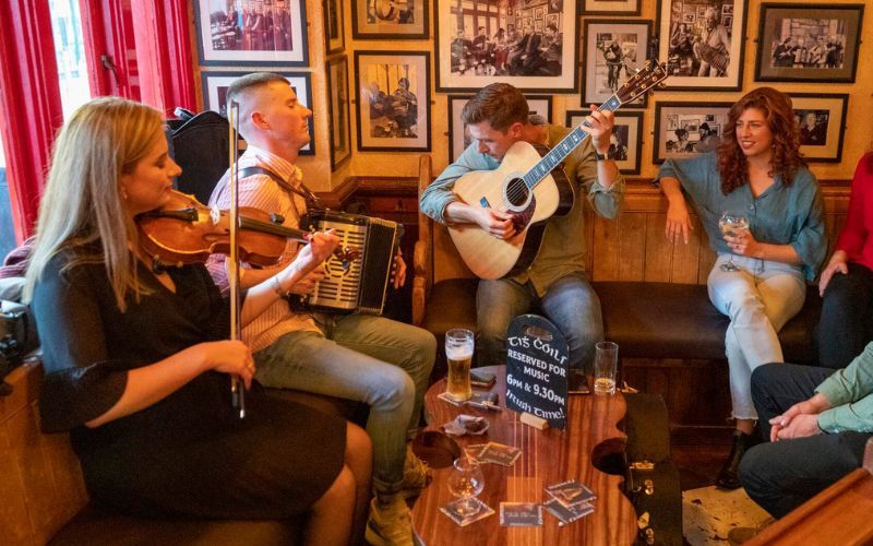 Tig Cóilí, Pub, Traditional Irish Music, Galway City
