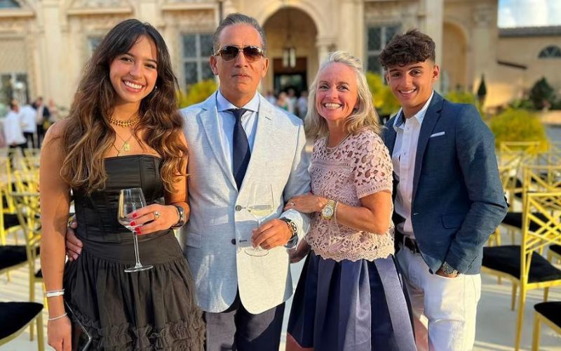Grace O'Malley Kumar, Sanjoy Kumar, Sinead O'Malley, and James O'Malley Kumar. (Family / Nottinghamshire Police) Grace O'Malley Kumar, Sanjoy Kumar, Sinead O'Malley, and James O'Malley Kumar. (Family / Nottinghamshire Police)