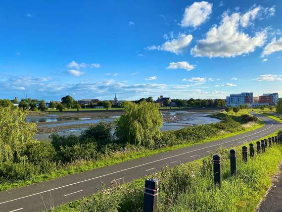 The road to Dundalk. The road to Dundalk.