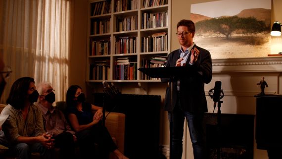 Irish born actor Richard Harte reads from Finnegans Wake Irish born actor Richard Harte reads from Finnegans Wake