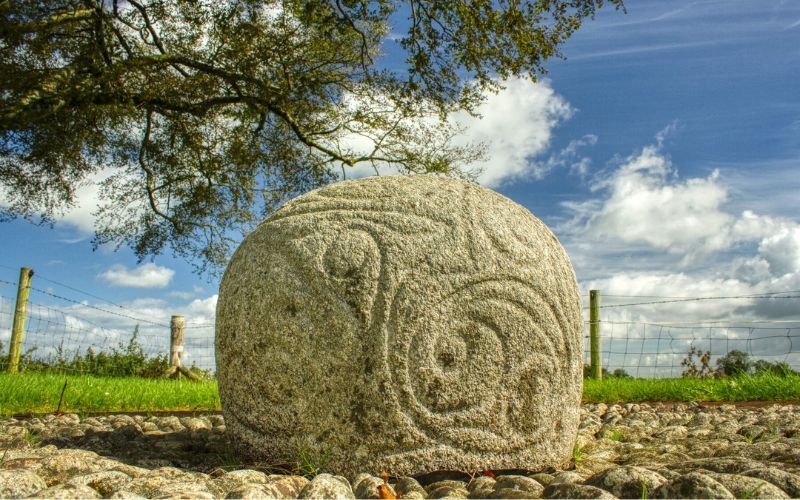 Castlestrange Scribed Stone, Athleague, Co Roscommon. (Ireland's Content Pool)