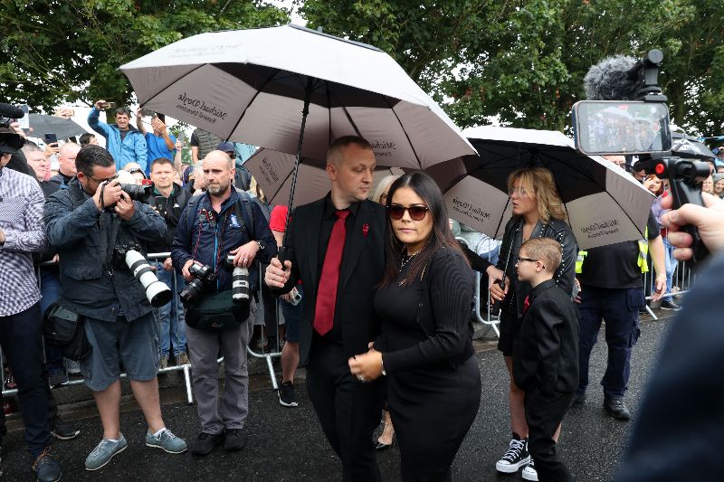 June 17, 2023: Kiera Dignam joins mourners gathered in Finglas to pay respect to her father, Aslan singer/songwriter Christy Dignam. (RollingNews.ie) June 17, 2023: Kiera Dignam joins mourners gathered in Finglas to pay respect to her father, Aslan singer/songwriter Christy Dignam. (RollingNews.ie)