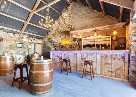 The Courtyard Bar, Annestown House, Waterford. The Courtyard Bar, Annestown House, Waterford.