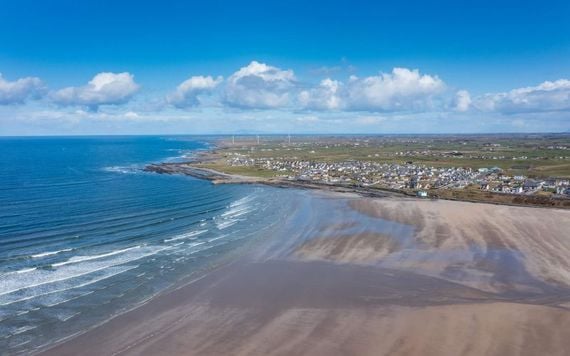 Enniscrone, Co Sligo. (Ireland's Content Pool) Enniscrone, Co Sligo. (Ireland's Content Pool)