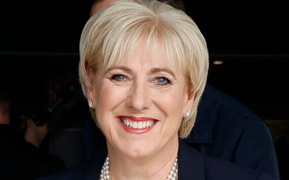 Heather Humphreys. Heather Humphreys.