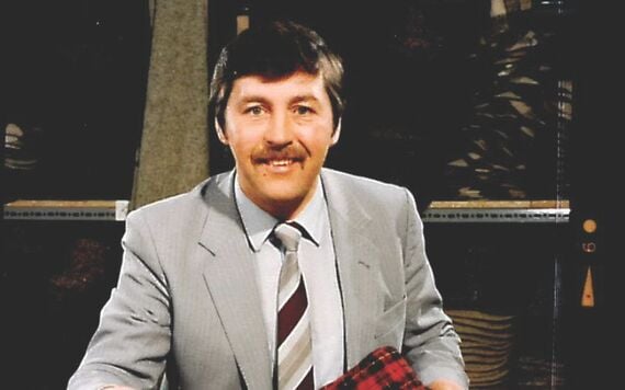 John Hanna. John Hanna.