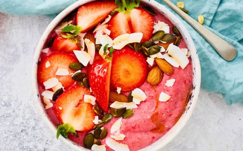 Strawberry Smoothie Bowl. (Bord Bia) Strawberry Smoothie Bowl. (Bord Bia)