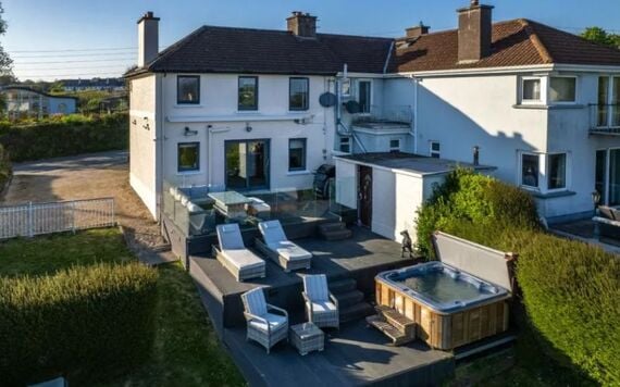 3 Father McSweeney Terrace, Ardbrack, Kinsale, Co. Cork. 3 Father McSweeney Terrace, Ardbrack, Kinsale, Co. Cork.