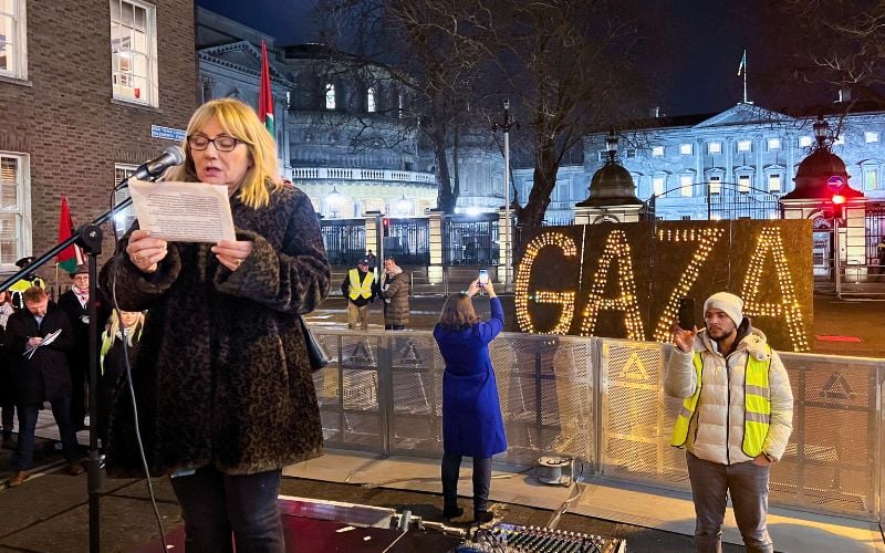 January 21, 2024: Senator Frances Black speaking at a pro-Palestine demonstration outside Leinster House in Dublin. (RollingNews.ie) January 21, 2024: Senator Frances Black speaking at a pro-Palestine demonstration outside Leinster House in Dublin. (RollingNews.ie)