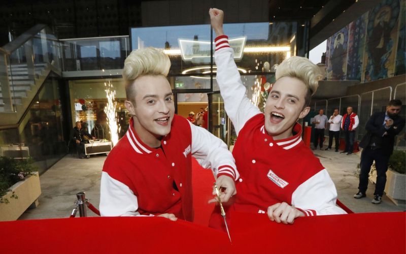 Irish twin stars, Jedward.