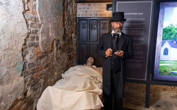 Irish Wake Museum – Rituals of Death, County Waterford. Irish Wake Museum – Rituals of Death, County Waterford.