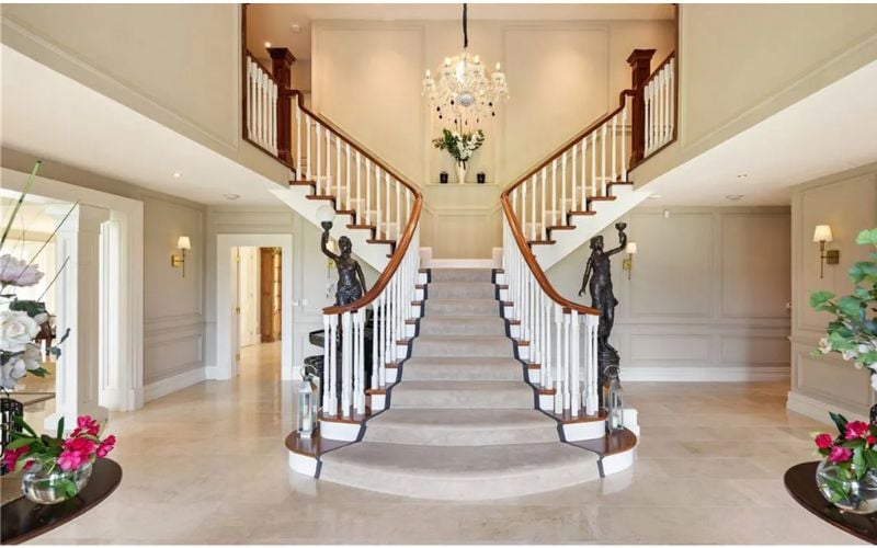 Lakeview Lodge, Blessington, Co. Wicklow, €1,450,000. Pic: Myhome.ie Lakeview Lodge, Blessington, Co. Wicklow, €1,450,000. Pic: Myhome.ie