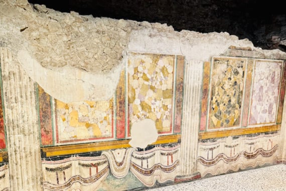 Frescoes at the Roman Archeological Area of the museum of Santa Giulia . Frescoes at the Roman Archeological Area of the museum of Santa Giulia .