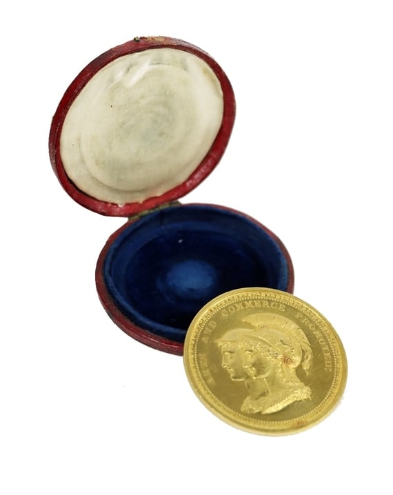 Unique famine medal.