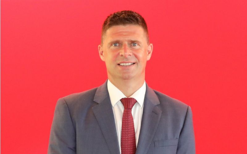 Niall Quinn. Niall Quinn.