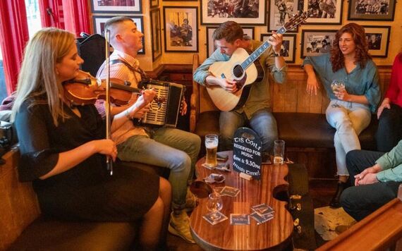 Live trad music at Tig Coili, in Galway city. Live trad music at Tig Coili, in Galway city.