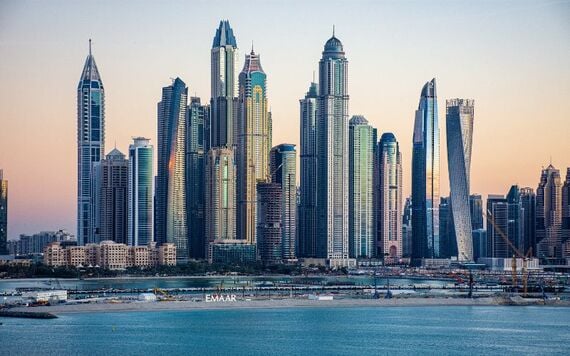 Dubai, UAE via Norlando Pobre, CC, Flickr.