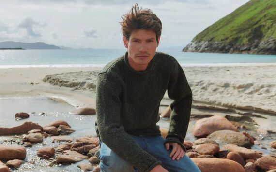 Raheen Tweed Roll Neck Men's Sweater - Green.