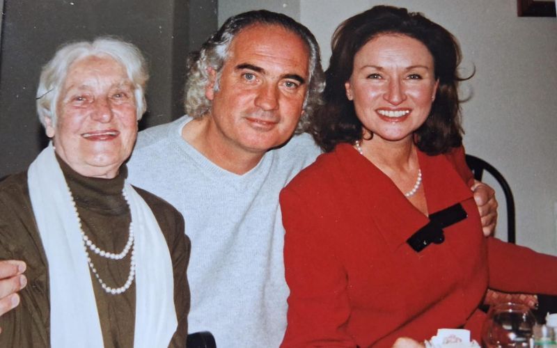 Celia Holman Lee (right).