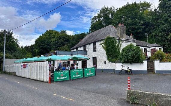 July 29, 2026: The Wrens Nest Pub on the Strawberry Beds, the morning after Glen Hansard's body was found further up the road. (RollingNews.ie)