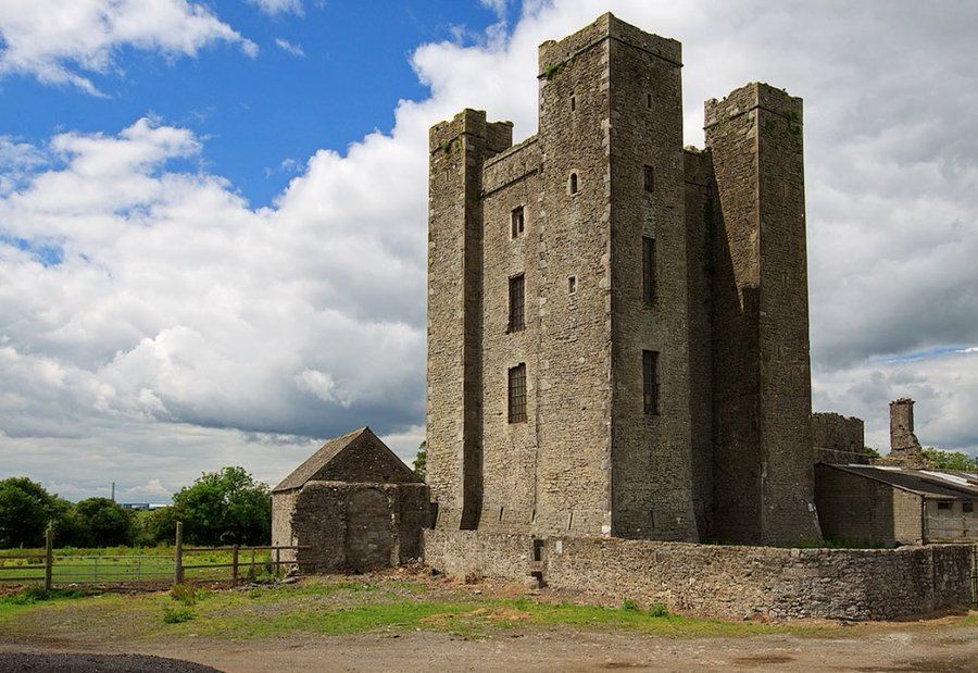 Dunsoghly Towerhouse