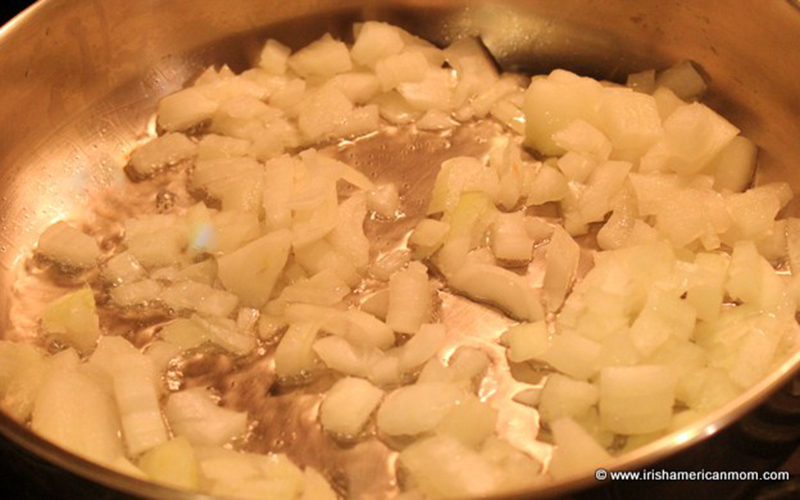 How to make real Irish chips and curry sauce