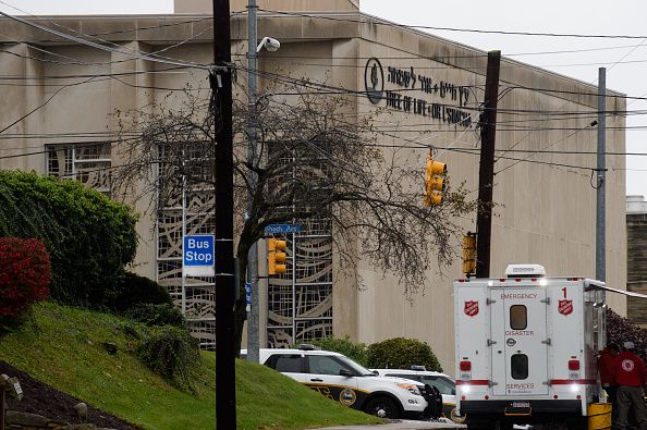 The scene of a mass hooting at the Tree of Life Synagogue in Pittsburgh on October 27, 2018. Credit: Getty Images/Jeff Swensen