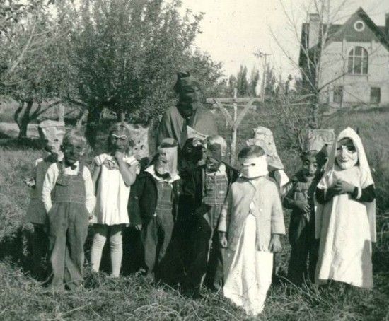 Vintage Halloween (ViralScape)