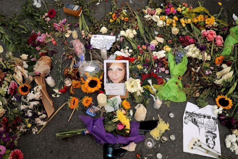 A makeshift memorial for Heather Heyer in Charlottesville (Getty Images)