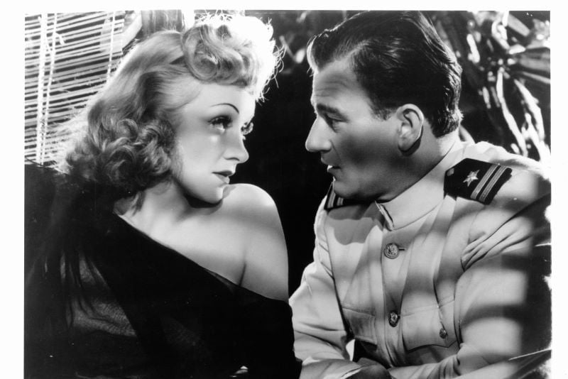 Marlene Dietrich and John Wayne in 'Seven Sinners' from 1940 (Getty Images)