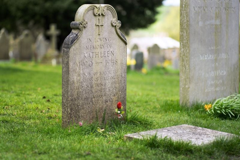 Kathleen's grave site in England (Getty Images)