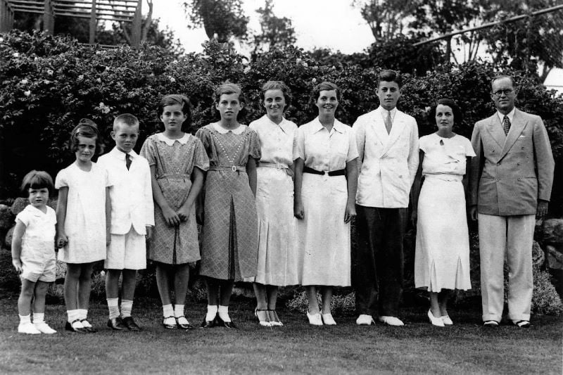 From left: Edward, Jeanne, Robert, Patricia, Eunice, Kathleen, Rosemary, John and their parents Rose and Joseph Patrick in 1937 (Getty Images)