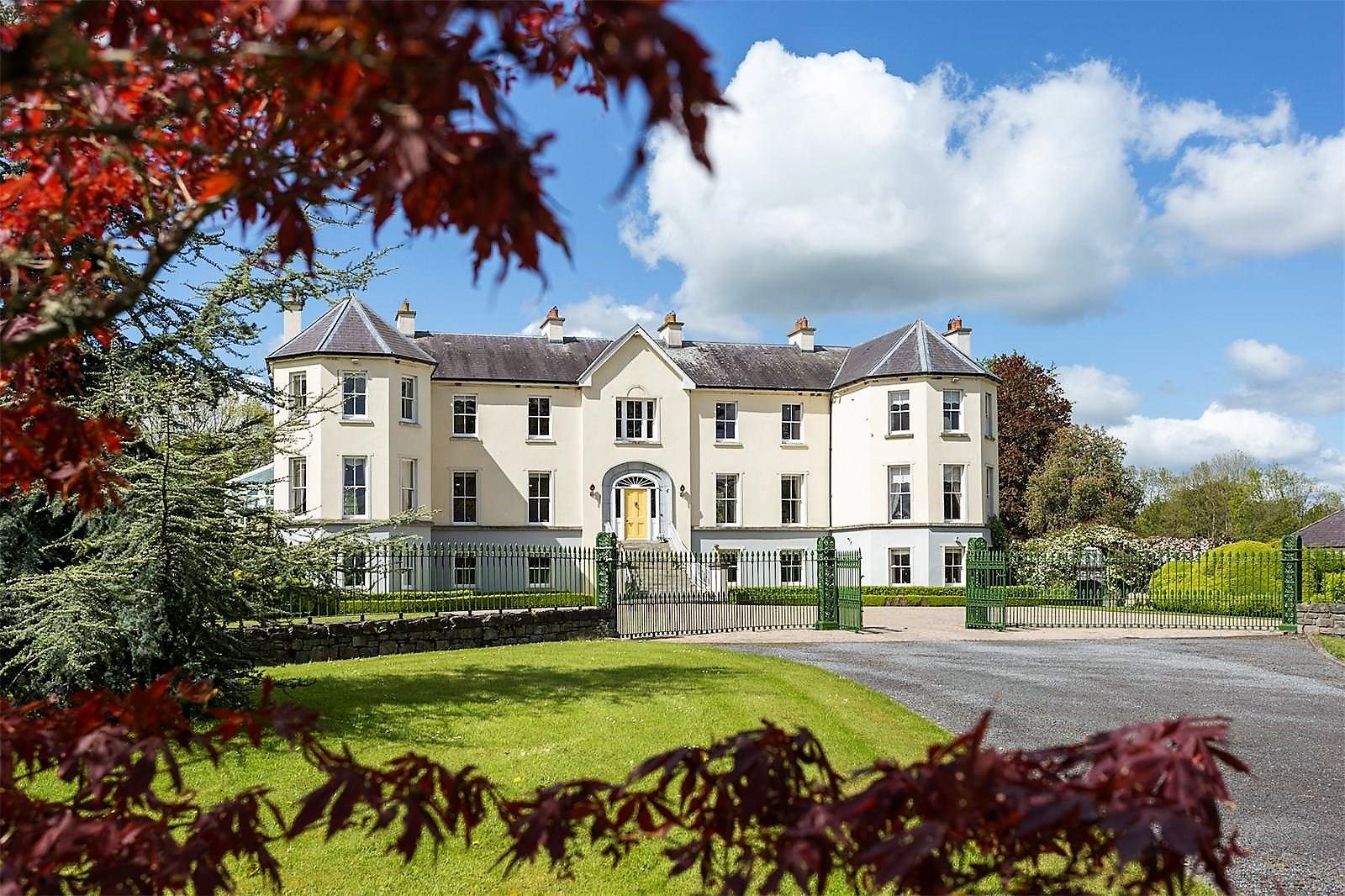 Lairakeen House (Sotheby's International Realty)