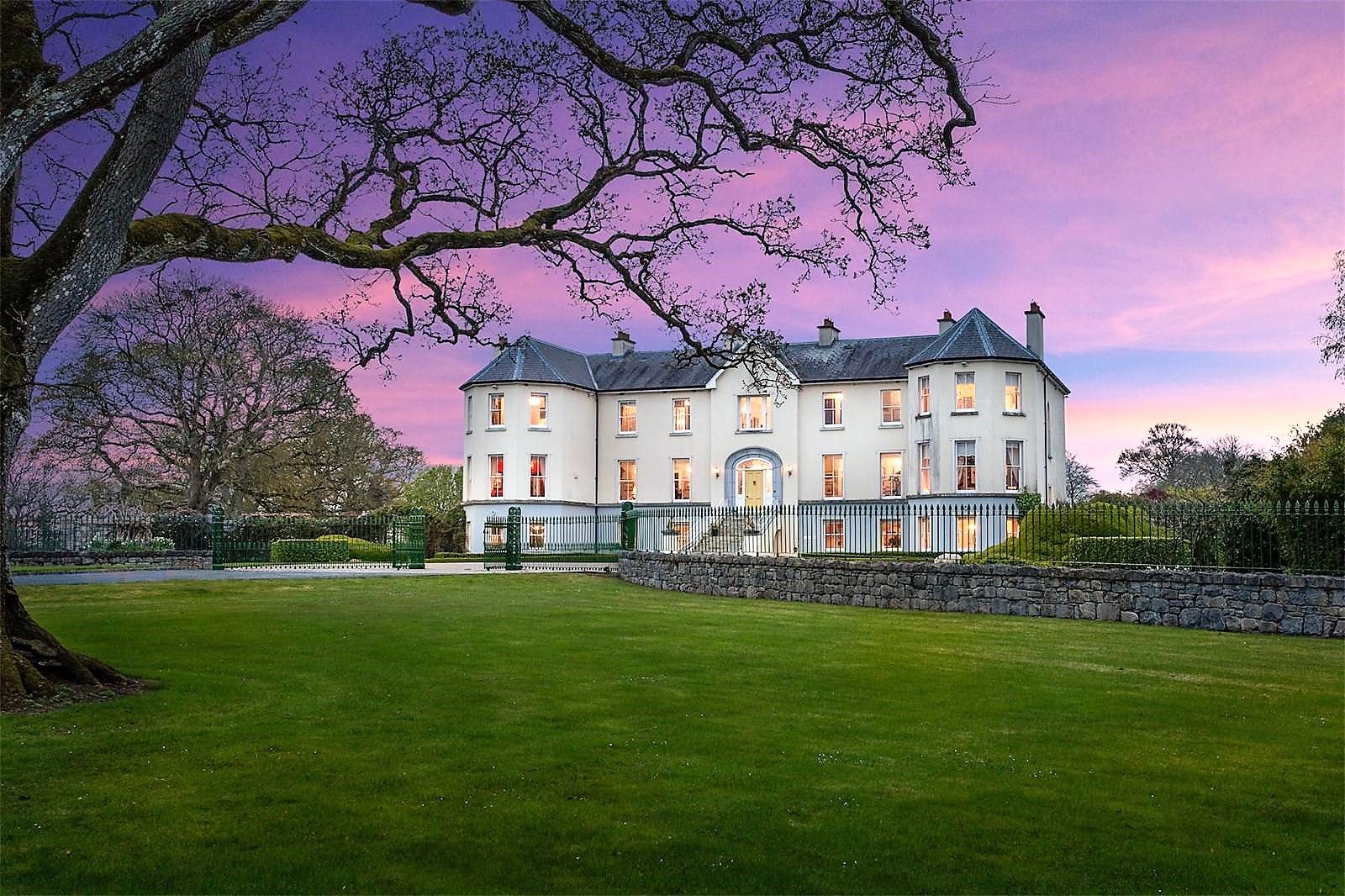 Lairakeen House (Sotheby's International Realty)