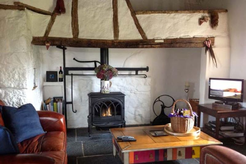 This Thatched Cottage Rental Is Perfect For An Irish Escape
