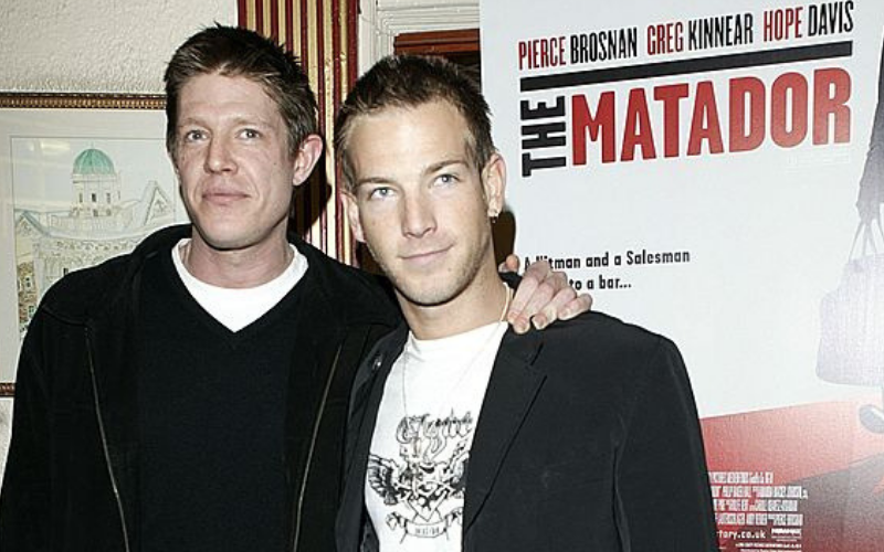 Sean (right) and Christopher Brosnan arrive at the UK Premiere of 'The Matador' at the Coronet Cinema on February 21, 2006 in London, England. (Photo by Gareth Davies/Getty Images)