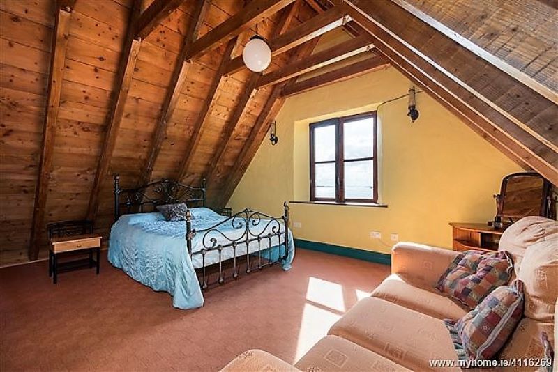 Portnahinch, Lanesboro, Co Roscommon (MyHome.ie)