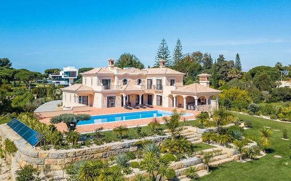 Who wouldn't want to live here?