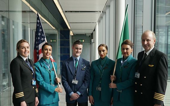 The Aer Lingus crew on the inaugural Philadelphia and Dublin flight. Image: Aer Lingus.