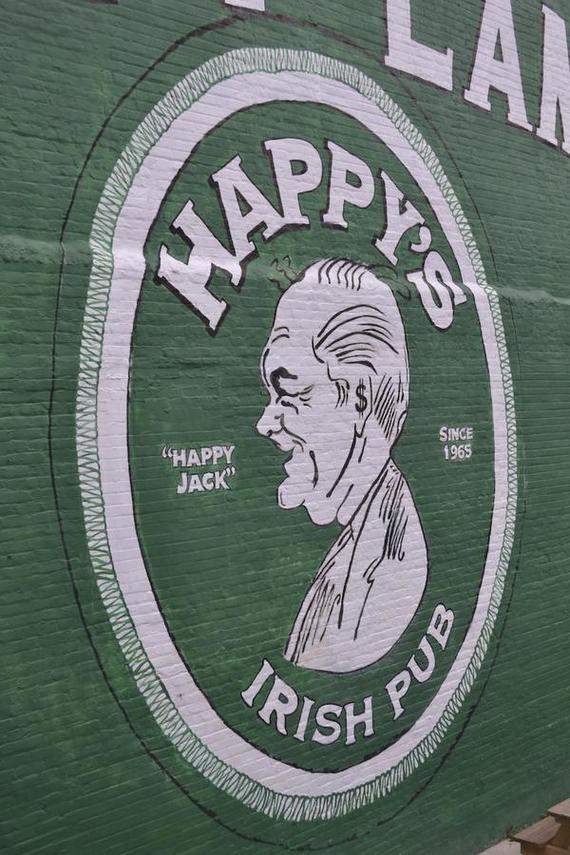Happy's Irish Pub in New Orleans